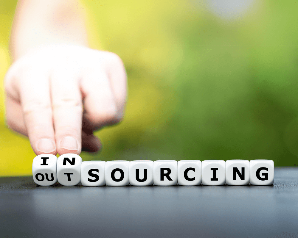 comparison between outsourcing and insourcing